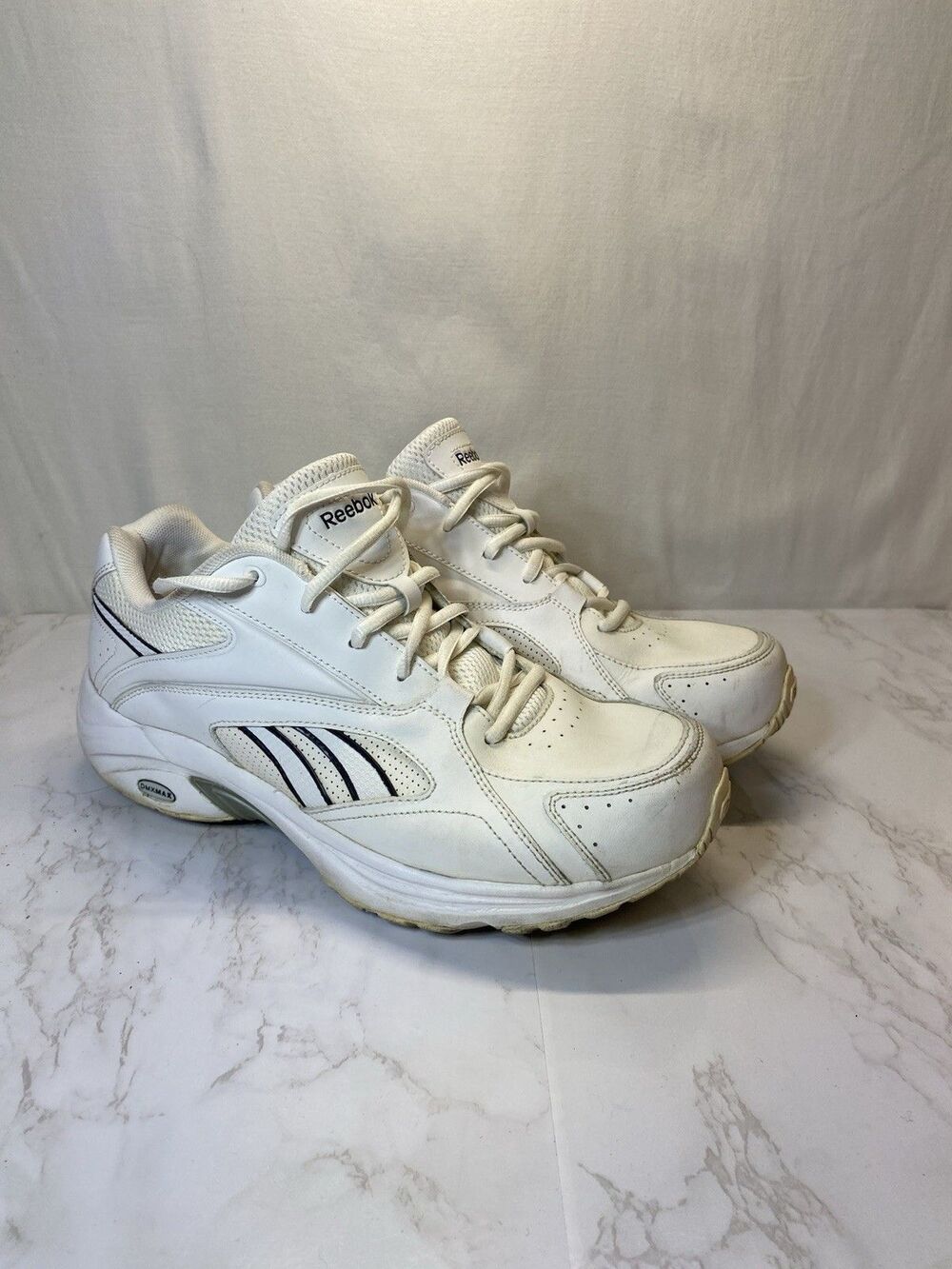 Reebok DMX MAX Men's 10 Lace-Up Athletic Walking Shoes - White - GUC